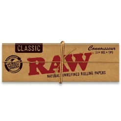 Raw classic connoisseur 1 1 4 size with tips at Aussie Smokes