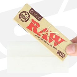 Raw classic rolling paper single wide 50 leaves